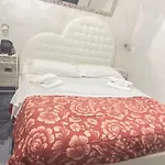 Bed and Breakfast Infinity Passion 3*