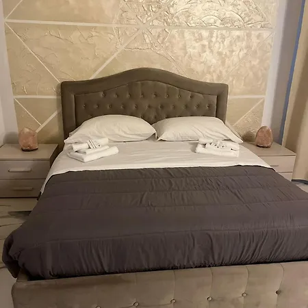 Infinity Passion Bed & Breakfast Rho